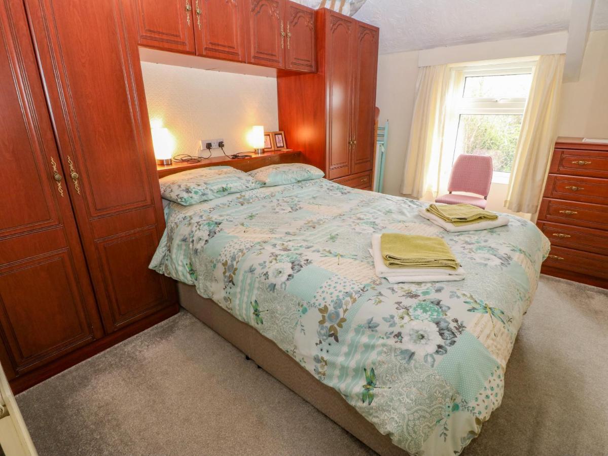 Tir Bedw Villa Ederyn ภายนอก รูปภาพ